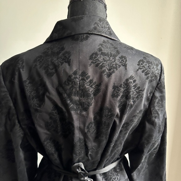 **APOSTROPHE* Plus Black Luxury Is A State Of Mind Tie-Waist Blazer Size 14 - Picture 5 of 7